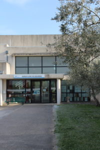 Accueil EHPAD CLERC DE MOLIERES des hôpitaux des portes de Camargue, hôpital de Tarascon